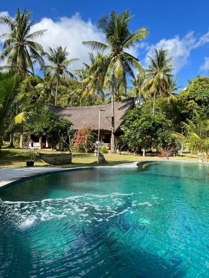 The Papalagi Resort Gili Gede Exterior foto